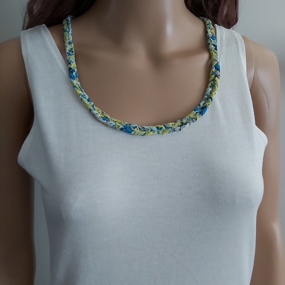 NWOT Discoat basic white tank top braided - Picture 2 of 10